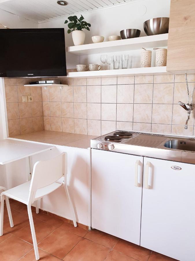 Cozy Studio With Private Terrace Barac Crikvenica Exterior foto